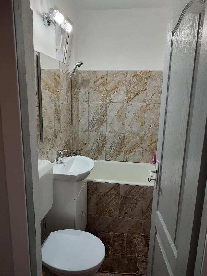 Apartament Hd Hunedoara Exterior foto
